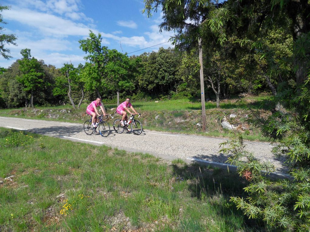 Album - Dimanche-23-mai-Gorges-de-la-Nesque-et-Ventoux-par-Sault