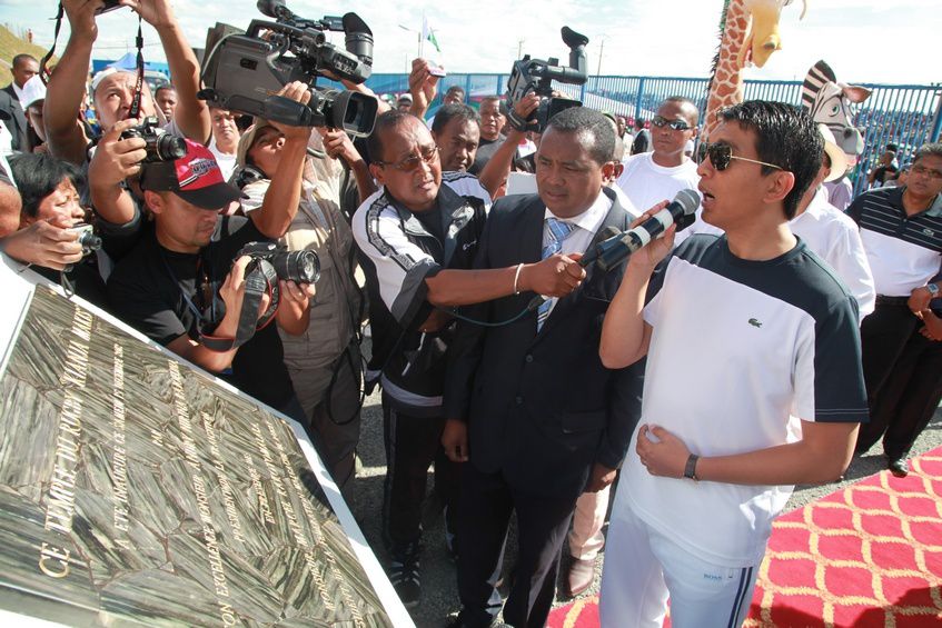 Inauguration du Kianja (Stade) Makis de Madagascar, à Andohatapenaka, par le Président Andry Rajoelina. 1ère partie. Photos: Harilala Randrianarison