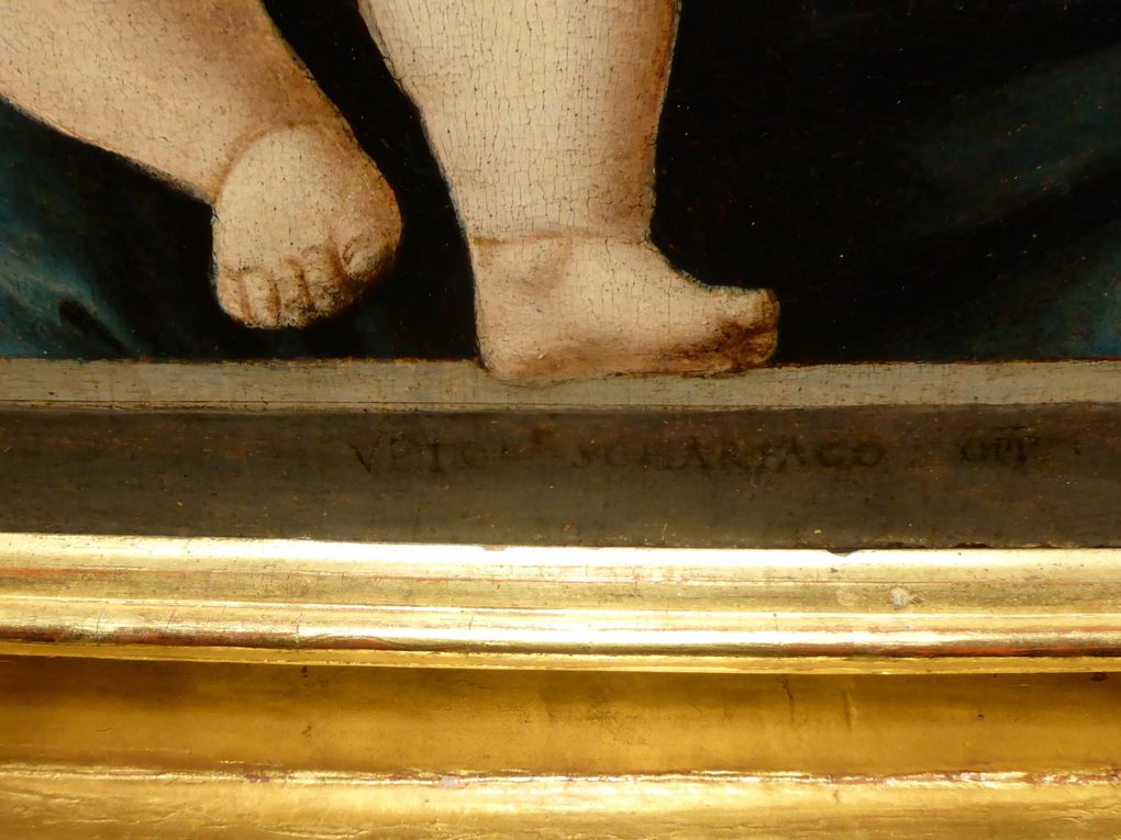 Vittore Carpaccio, trois détails de la Madonna col bambino, vers 1487. Museo Correr, Venise © Photographie Gilles Kraemer. Remerciements à l'espace Louis Vuitton Venezia, Venise & au Museo Correr