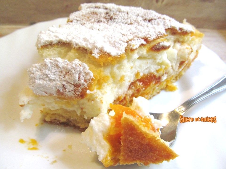Gâteau soufflé au fromage blanc et aux abricots