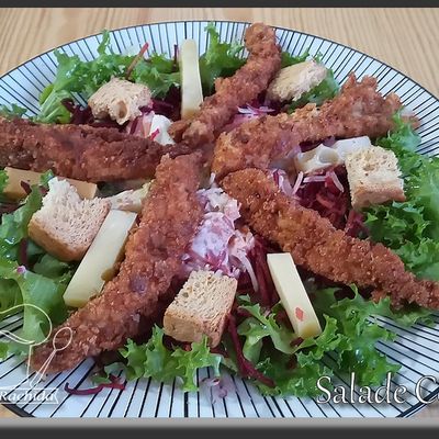 Salade César au poulet pané