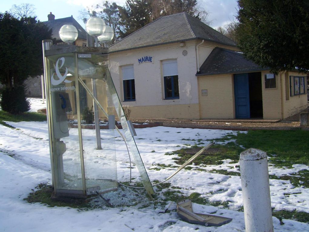 La cabine téléphonique d’Hautot-sur-Seine