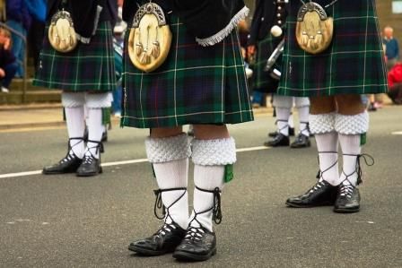 Kilts écossais.
