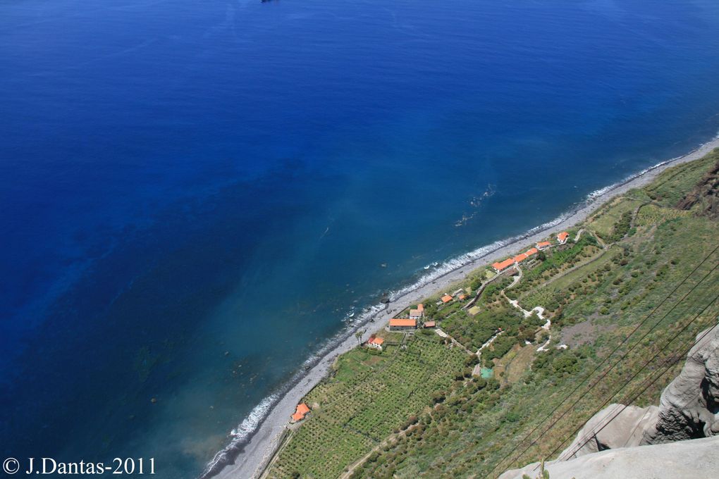 Paysages de madere toutes les photos ont etait prises entre le Cabo Girao et Ribeira Brava sur la cote sud de l'ile