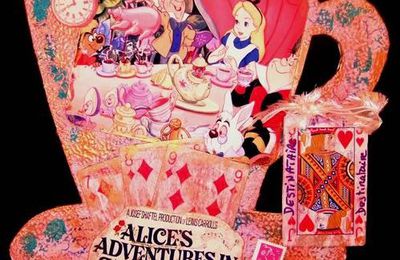 Mail art "Alice au pays des merveilles"
