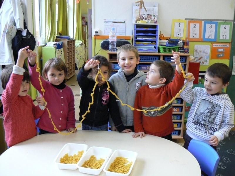 Partagez avec nous les moments forts de cette année scolaire !
(la chasse aux oeufs, la formation contre les incendies, notre rencontre inter-école, le téléthon)