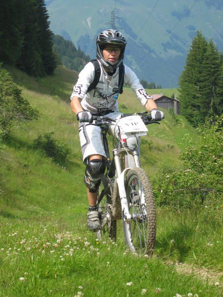 <p>Stand MAGURA - Eurobike 2002 et 2003</p>
<p>Passportes 2007 - Les gets - Portes du Soleil</p>