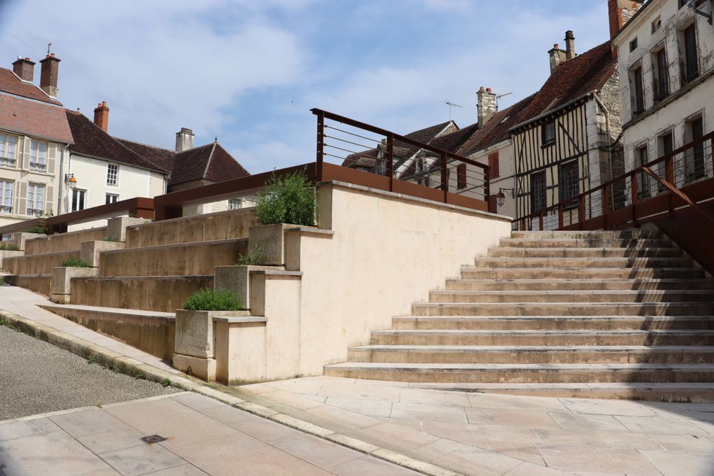 Tonnerre, petite cité de caractère