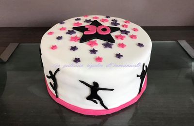 Gâteau sur le thème de la danse