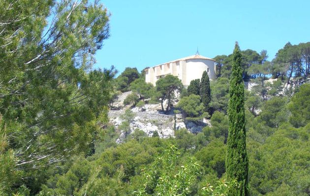 Cimetière Marin, Ermitage, la chapelle des Auzils. Site Touristique.