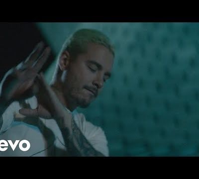 J Balvin - Bobo