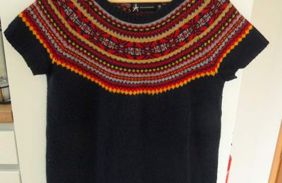 Pull - taille 42 - 8 euros