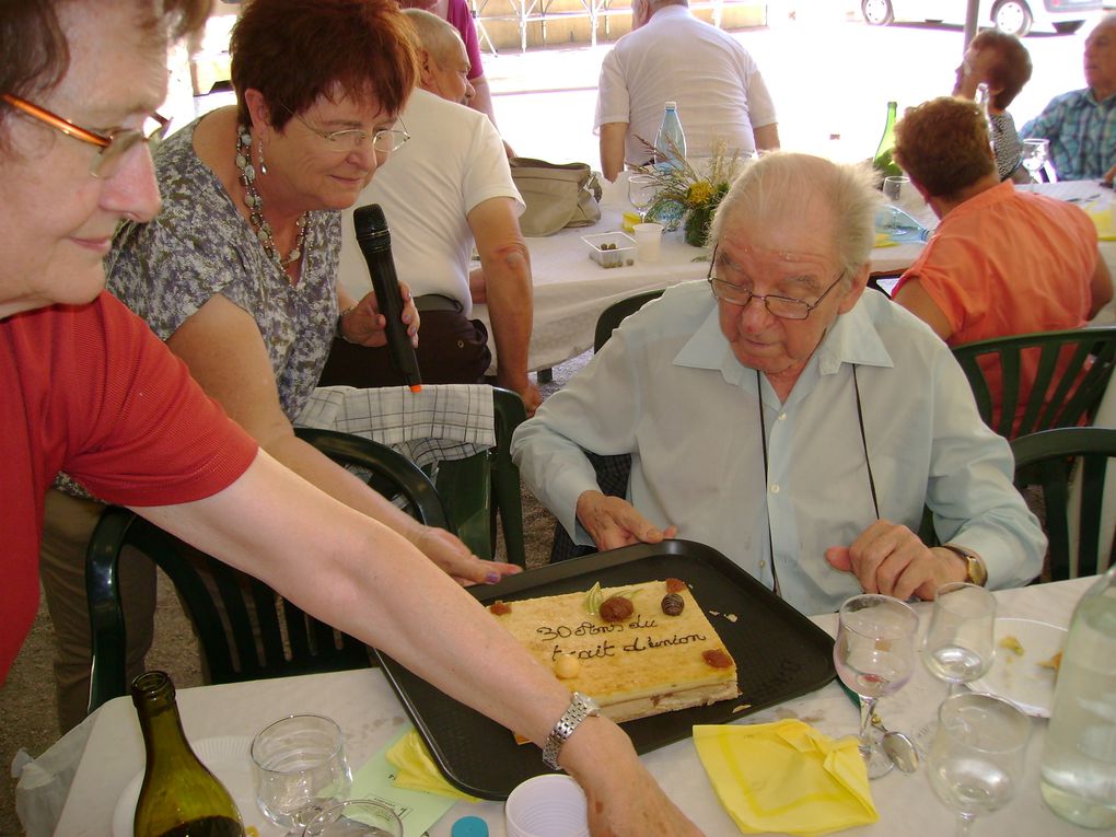 La fête des 30 ans du trait d'union