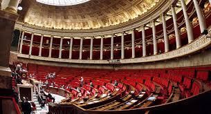 ATTENTION DANGER ! Un projet de loi pour brider le droit de grève déposé à l'Assemblée Nationale 