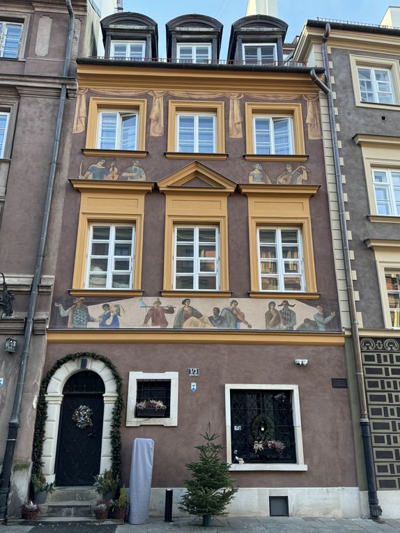 PL24 MC - City trip in Warsaw 