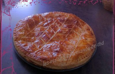 Galette des Rois, Crème d'amandes sur pommes fondantes