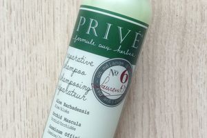 Shampooing réparateur de chez Privé