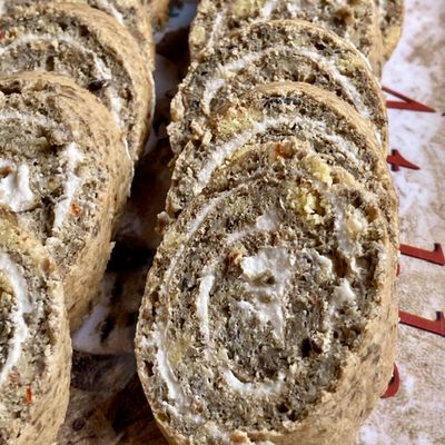 Roulé à la tapenade et à la brandade