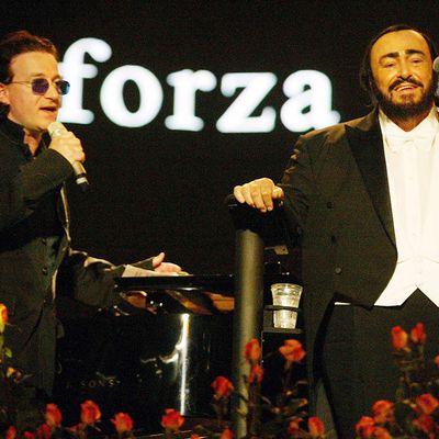 U2 -Concert de charité Pavarotti & Friends à Modène -Italie -27/05/2003