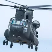 Boeing livre le premier hélicoptère de transport lourd CH-47F Block II Chinook à l'US Army