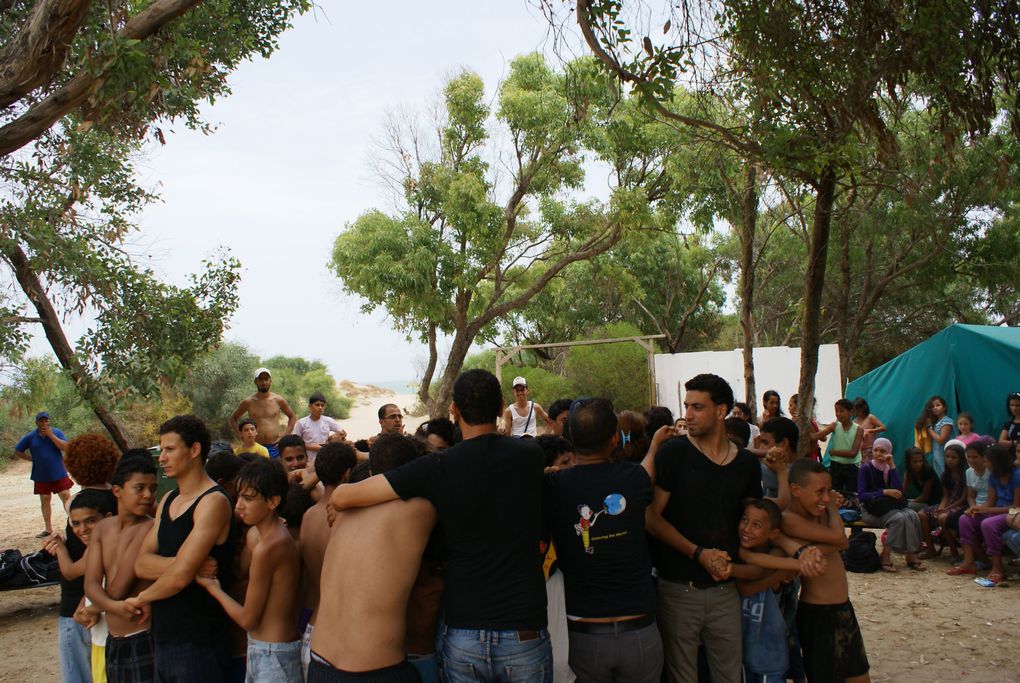 Action Caravane théâtre en Tunisie