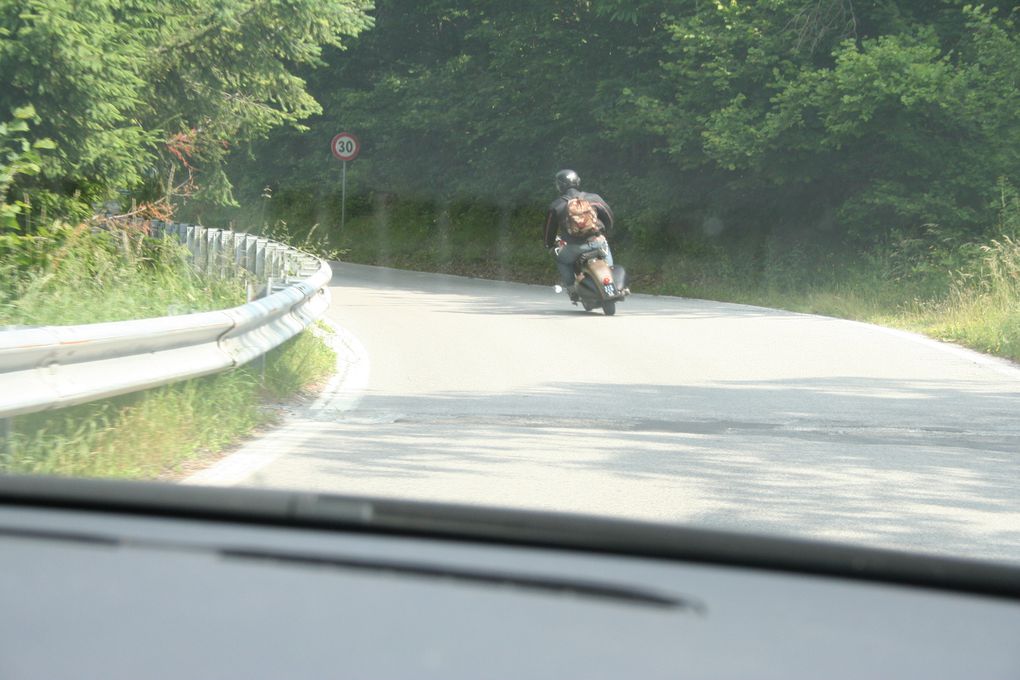 Une famille
Trois potes
On the road :))))))