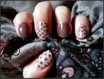 Nail Art : maron nude en pointillés