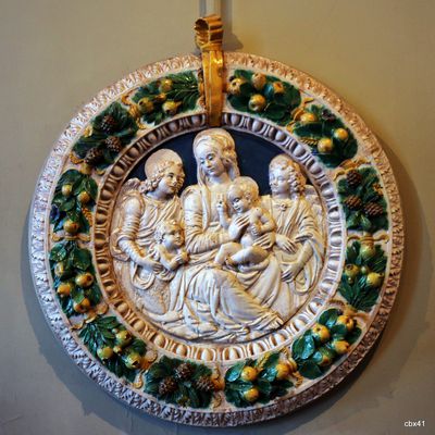 Atelier Della Robbia, Vierge à l'Enfant et les saints (musée de l'Ermitage, Saint-Pétersbourg)