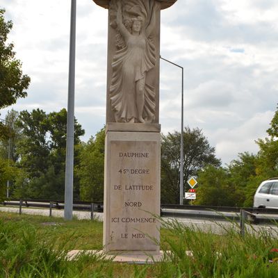 Le 45éme Parallèle à Pont-de-L’Isère (Drôme 26250)