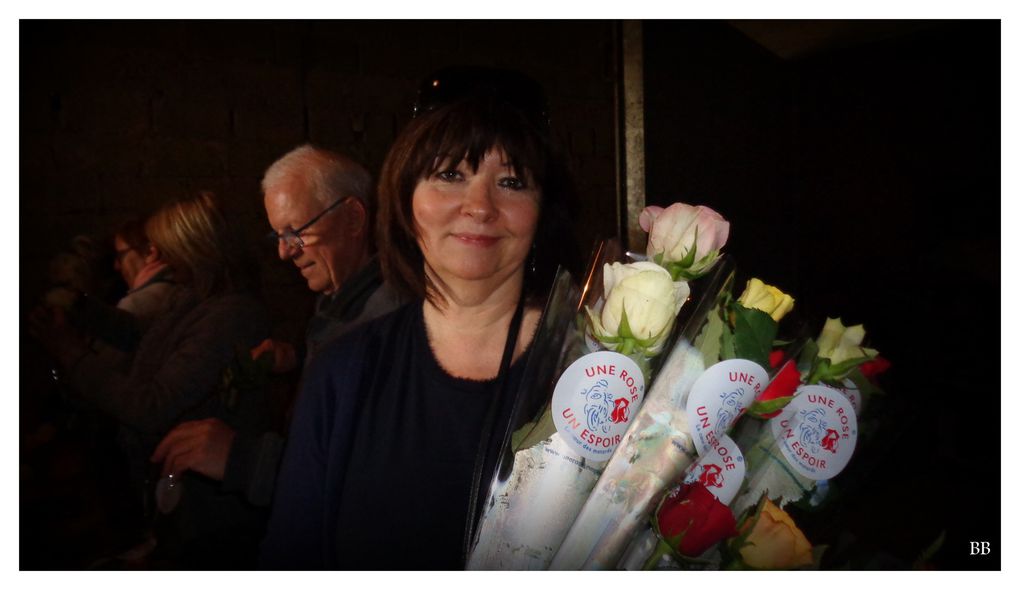 Une Rose Un Espoir 2016 vidéos et photos de l'opération
