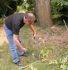 trop facile le béton ! donc, jardinage ! et récréation...