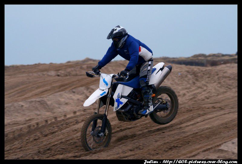 Photos des éssais de préparation à l'enduro du Touquet 2008 à Loon-Plage (59).