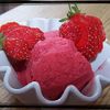 glace à la fraise et au yaourt (au soja)