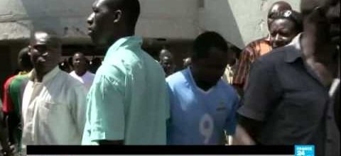 France 24 - Burkina Faso: L’UNION AFRICAINE donne deux semaines aux militaires pour rendre le pouvoir aux civils 