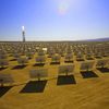 Une centrale solaire gargantuesque va être construite en Californie...1300 MW !