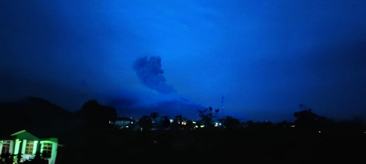 Sinabung - plume of 23.10.2020 / 05:41 WIB - photo Armen Putra
