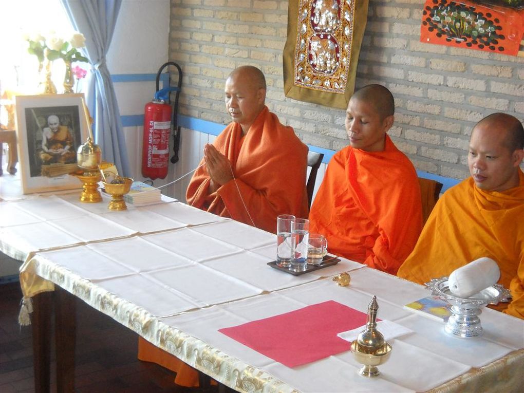 Album - 02- Buddha Bless Siam-Rojana