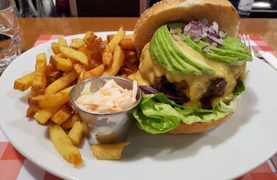 Sur la route des meilleurs burgers, Schwartz Deli