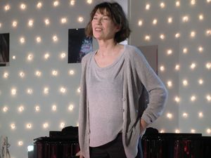 JANE BIRKIN enregistre pour Vivement Dimanche (08/01/2013)