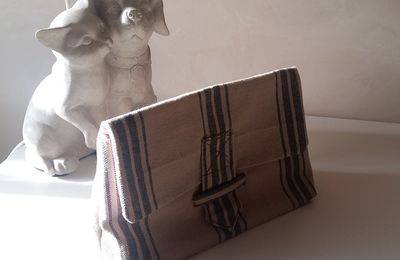 La pochette assortie