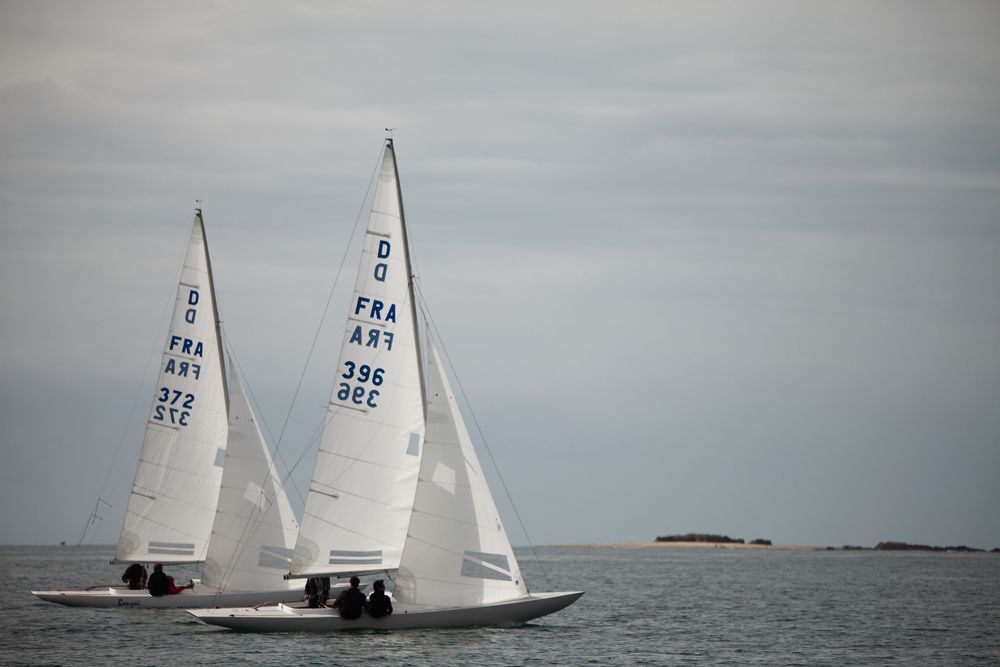 Photos du derby dragon de la baule - yacth club de la baule - les voiles de légende 2011