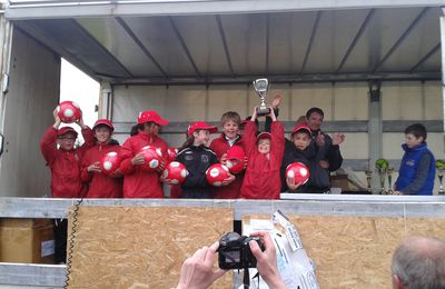 Les U11 vainqueurs du tournoi de Pleyben 2014