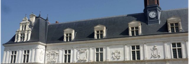 Château neuf et cathédrale