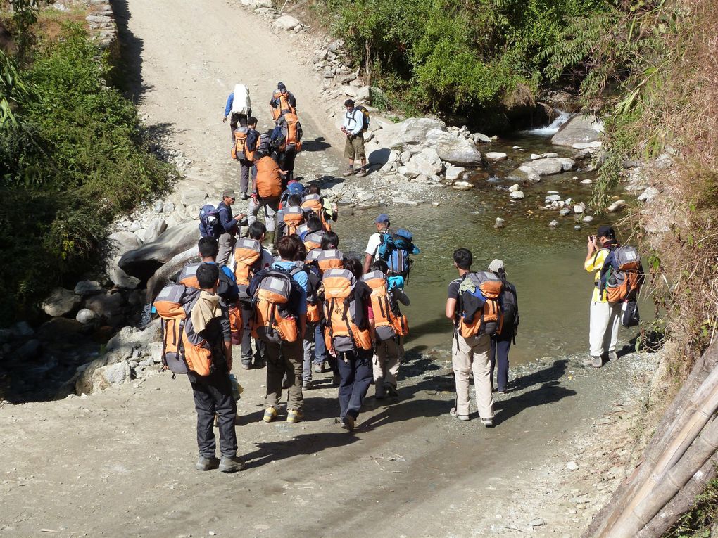 de Pokhara à Nayapool à Hile