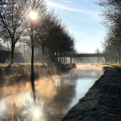 Promenade le long du Canal de l'Ourcq