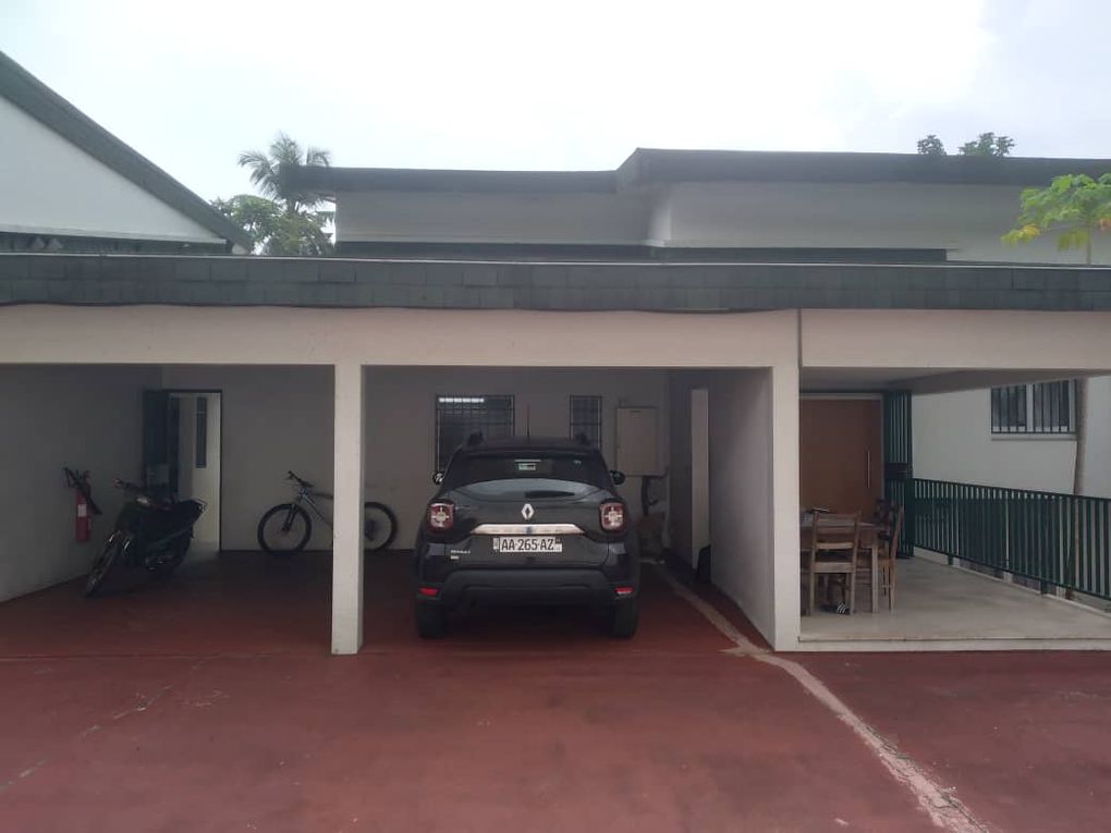 VILLA DUPLEX A VENDRE COCODY