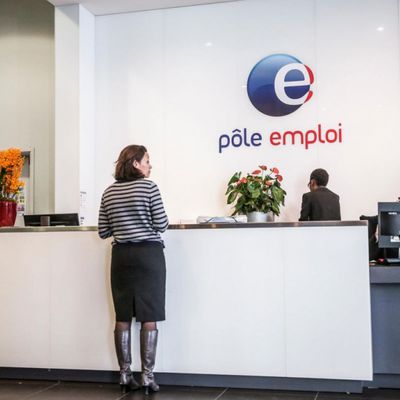 France: le gouvernement envisagerait de supprimer des milliers de postes chez Pôle emploi 