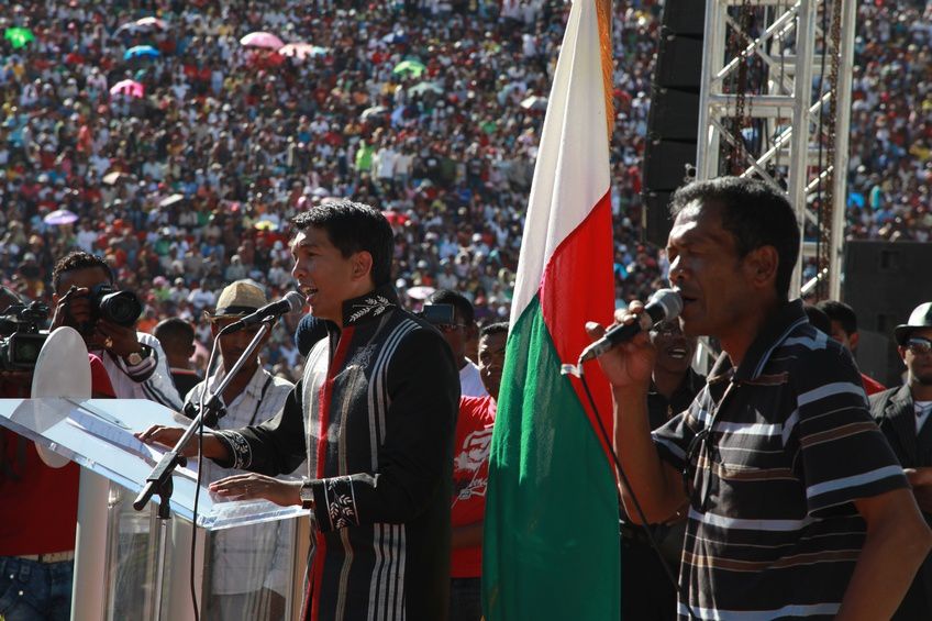 Dans le cadre du IIè anniversaire de la IVèRépublique, le couple présidentiel, Andry et Mialy Rajoelina, a inauguré le «Coliseum de Madagascar» sis à Antsonjombe. 3è partie. Photos: Harilala Randrianarison