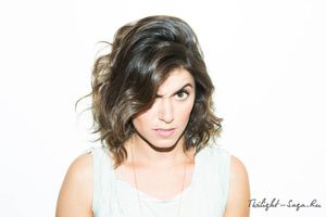  Nikki Reed pour'The Coveteur'