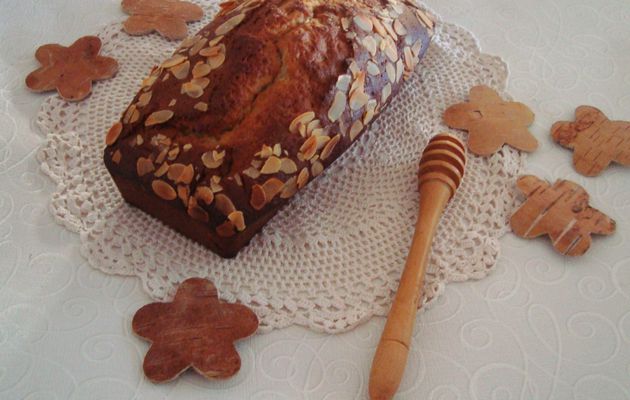 Cake aux épices et aux amandes